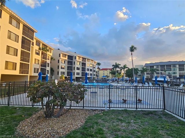 7327 Estero BLVD 100, Fort Myers Beach, FL 33931