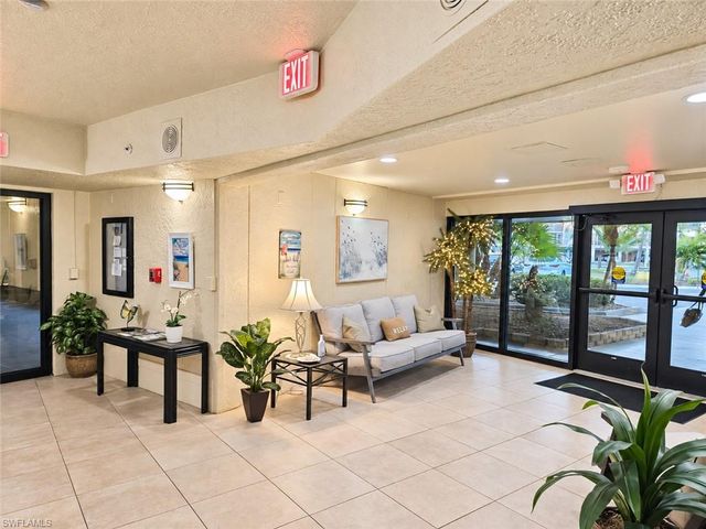 7327 Estero BLVD 100, Fort Myers Beach, FL 33931