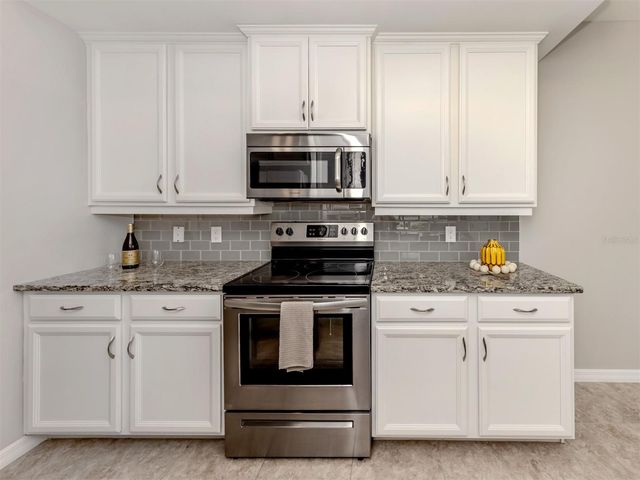 110 PORTA VECCHIO BEND 101, Nokomis, FL 34275