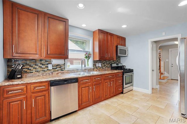 1344 Purdue Avenue, University City, MO 63130