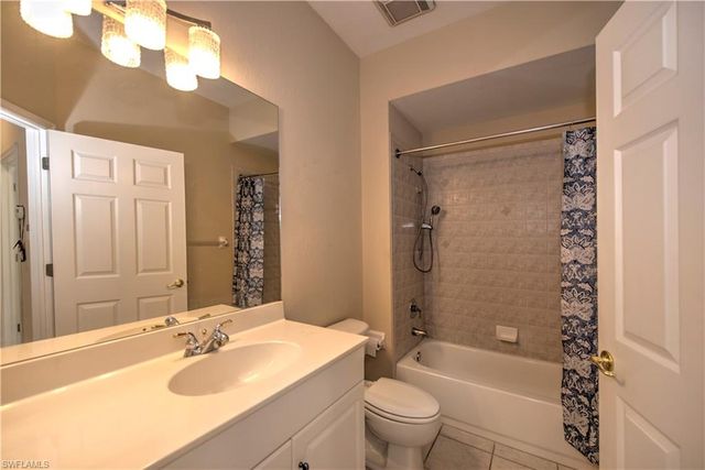 13628 Gulf Breeze ST, Fort Myers, FL 33907