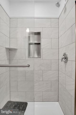 47 HONEYSUCKLE DR, Mechanicsburg, PA 17050