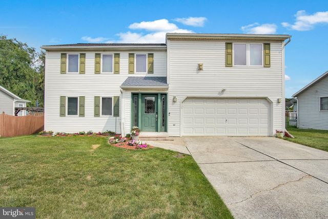 47 HONEYSUCKLE DR, Mechanicsburg, PA 17050