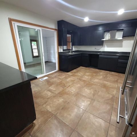 3118 SE Illinois Avenue, Topeka, KS 66605