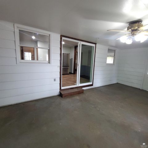 3118 SE Illinois Avenue, Topeka, KS 66605