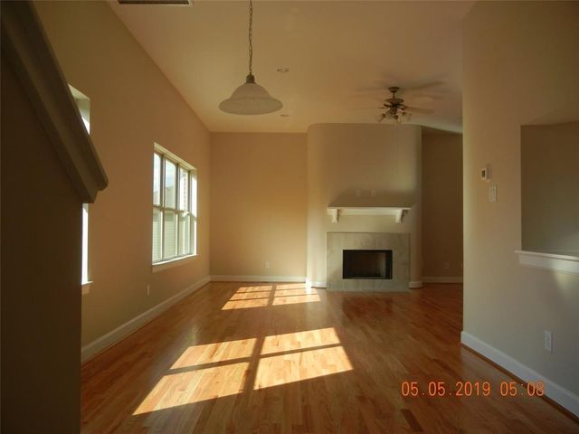 8727 Bryam, Houston, TX 77061