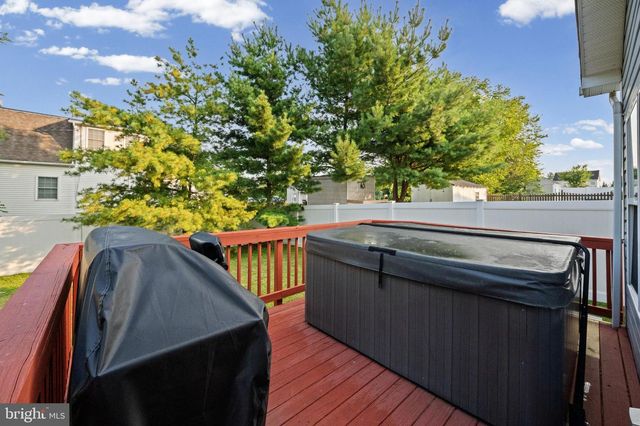 2094 STREAMWAY CT, Baltimore, MD 21207