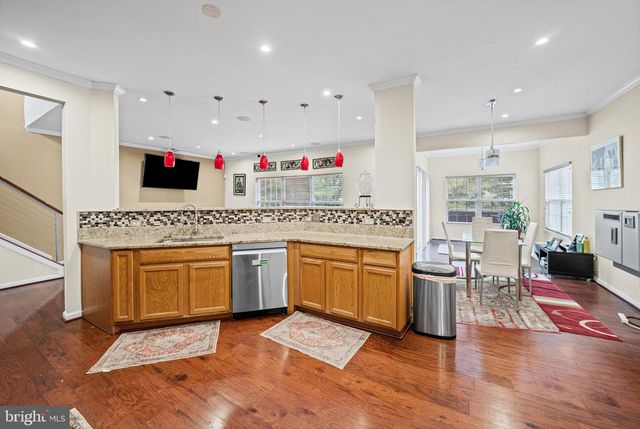2094 STREAMWAY CT, Baltimore, MD 21207