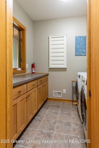 1020 Cherry Valle Lane, Williamston, MI 48895