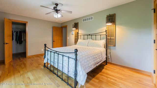 1020 Cherry Valle Lane, Williamston, MI 48895