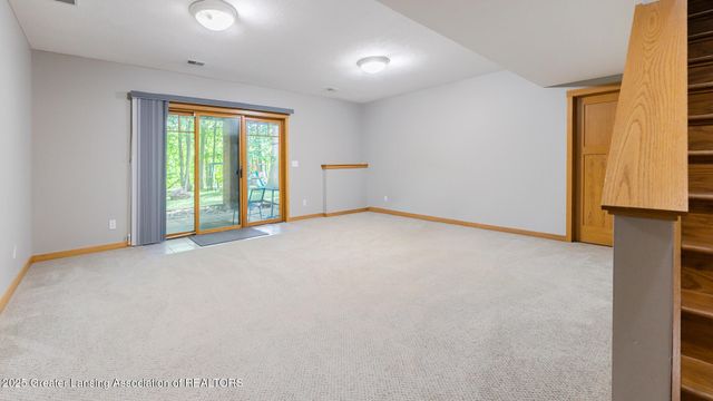 1020 Cherry Valle Lane, Williamston, MI 48895