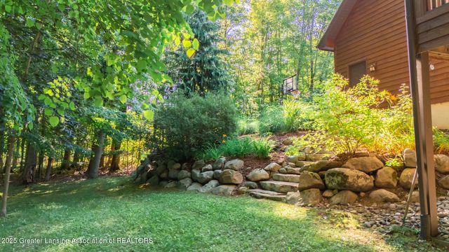 1020 Cherry Valle Lane, Williamston, MI 48895