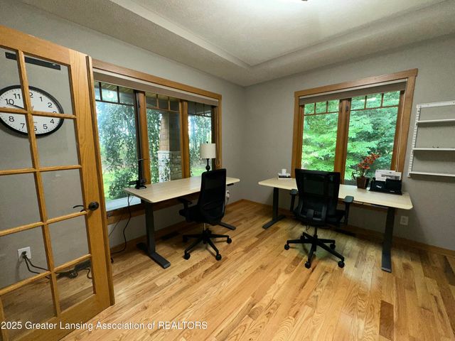 1020 Cherry Valle Lane, Williamston, MI 48895