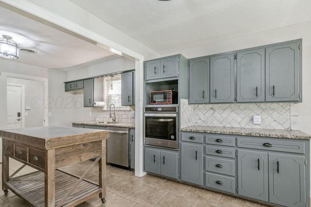 6527 Garwood Road, Amarillo, TX 79109