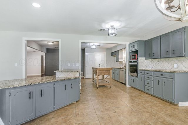 6527 Garwood Road, Amarillo, TX 79109