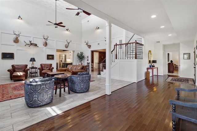 2215 Pecan Lake Drive, Richmond, TX 77406