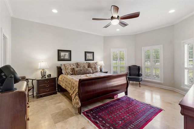 2215 Pecan Lake Drive, Richmond, TX 77406