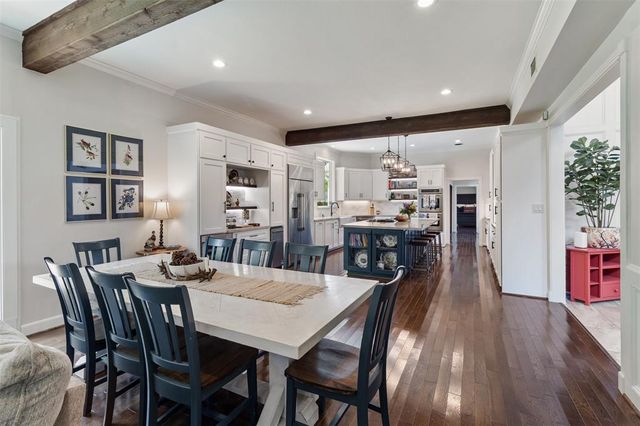 2215 Pecan Lake Drive, Richmond, TX 77406