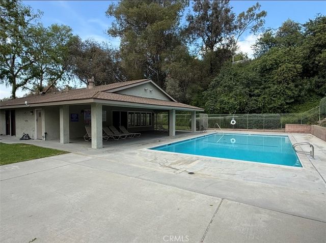 2051 E Aroma, West Covina, CA 91791