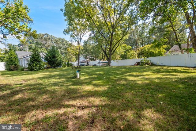 8250 RAILROAD AVE, Millersville, MD 21108