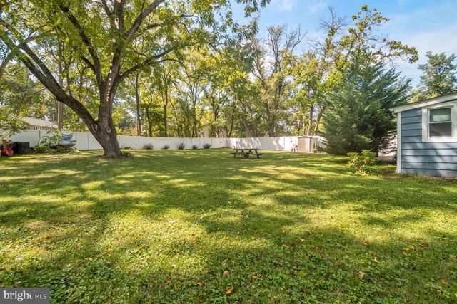 8250 RAILROAD AVE, Millersville, MD 21108