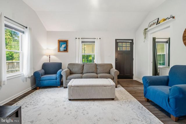 8250 RAILROAD AVE, Millersville, MD 21108