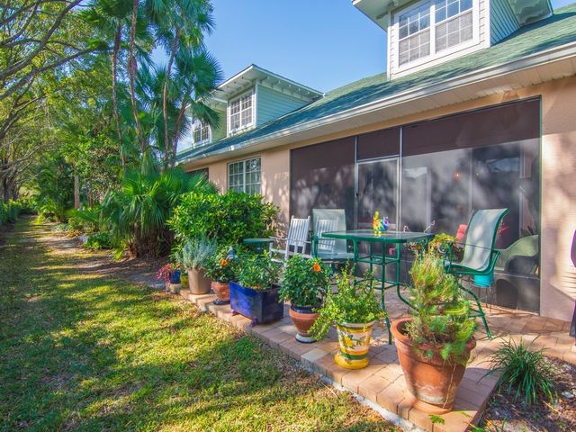 1643 Baseline Lane, Vero Beach, FL 32967
