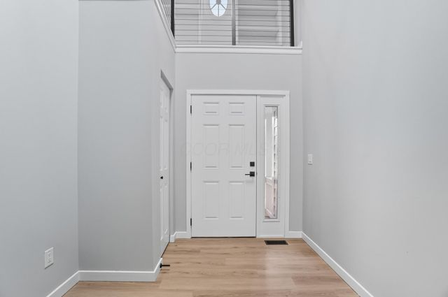 9102 Moors Place N, Dublin, OH 43017