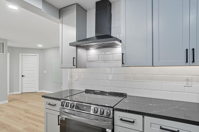 9102 Moors Place N, Dublin, OH 43017