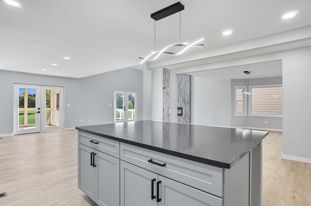 9102 Moors Place N, Dublin, OH 43017