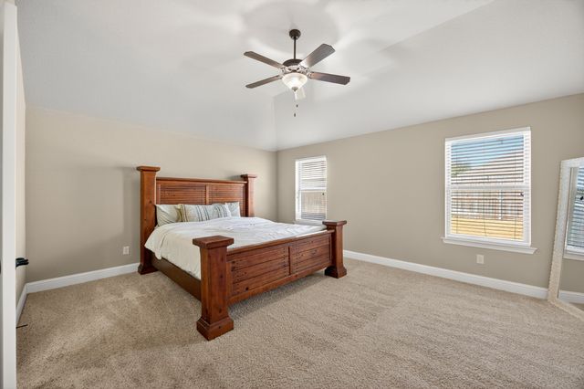 676 Fossil Wood Drive, Saginaw, TX 76179