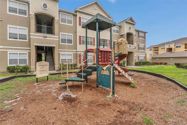 8124 CLAIRE ANN DRIVE 305, Orlando, FL 32825