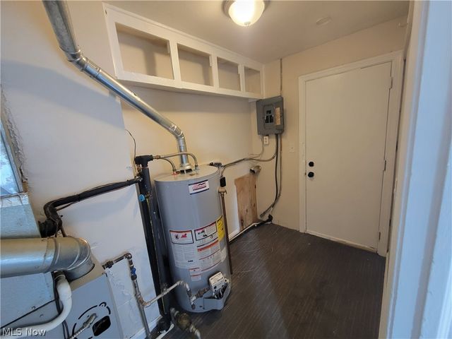 13708 Astor Avenue, Cleveland, OH 44135