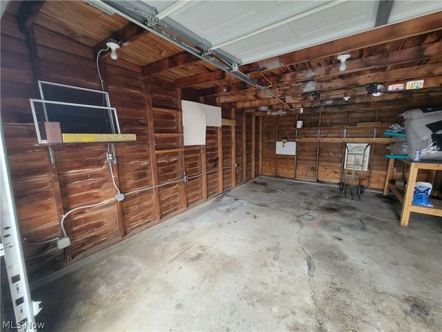 13708 Astor Avenue, Cleveland, OH 44135