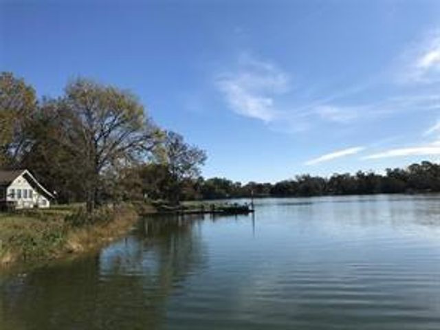 111 County Road 1333, Liberty, TX 77575