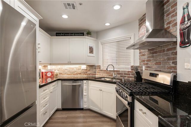 2941 Via Milano 108, Corona, CA 92879