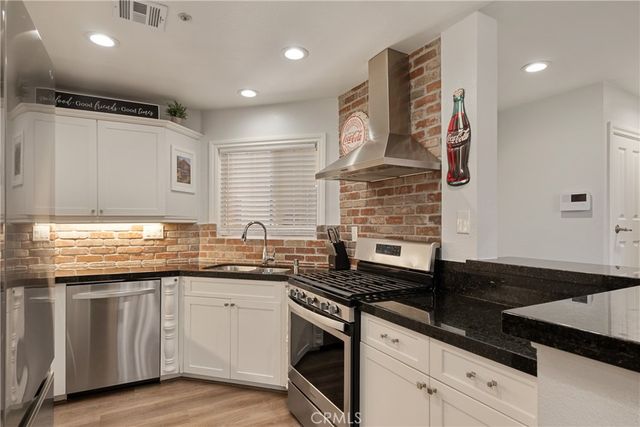 2941 Via Milano 108, Corona, CA 92879