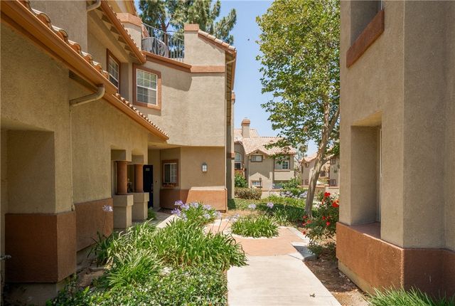 2941 Via Milano 108, Corona, CA 92879
