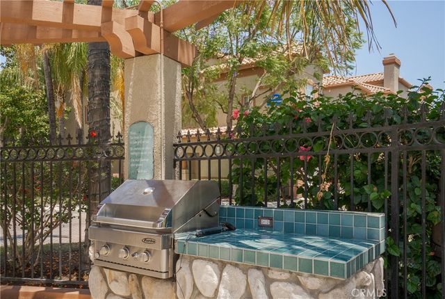 2941 Via Milano 108, Corona, CA 92879