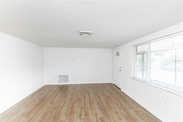 6149 2ND AVENUE, New Port Richey, FL 34653