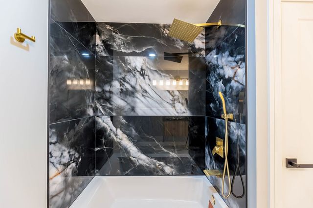 15305 Oak Street, Dolton, IL 60419