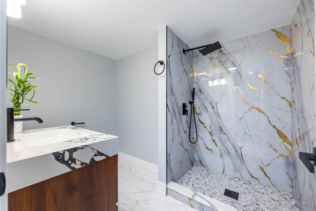 15305 Oak Street, Dolton, IL 60419