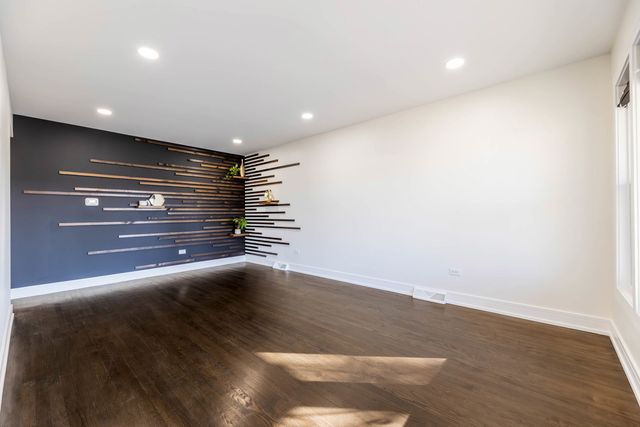 15305 Oak Street, Dolton, IL 60419