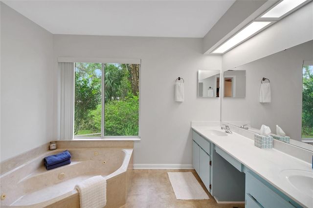 335 RIVER GLASS COURT, Leesburg, FL 34788