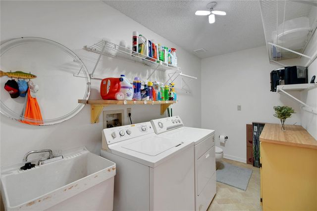 335 RIVER GLASS COURT, Leesburg, FL 34788