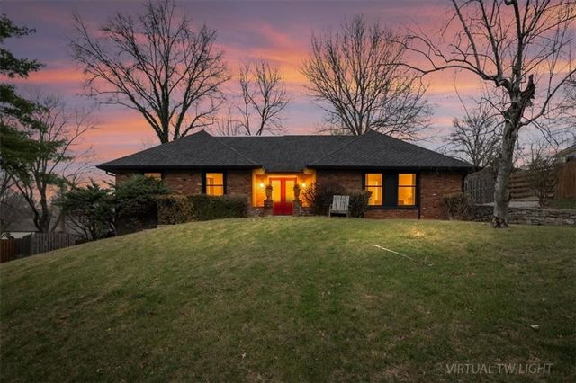 3012 NW 55th Street, Kansas City, MO 64152