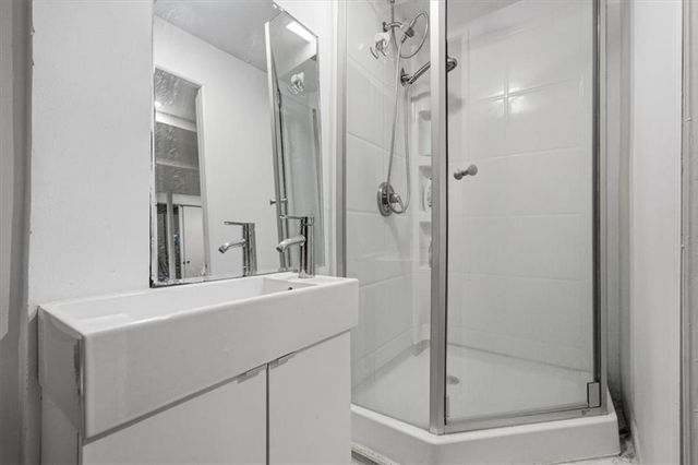 3012 NW 55th Street, Kansas City, MO 64152