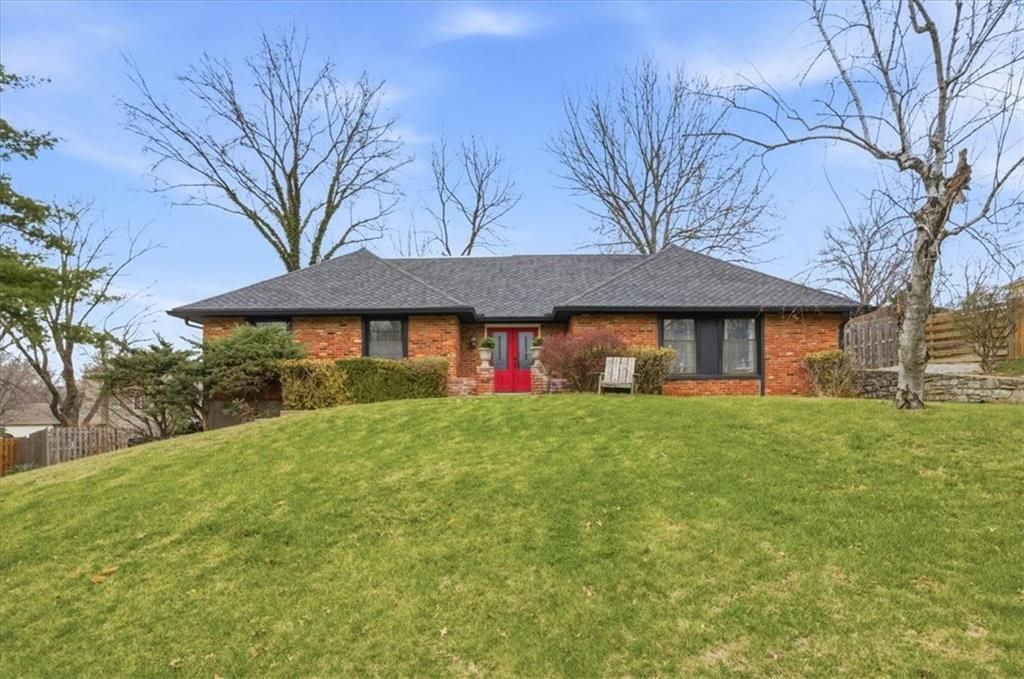 3012 NW 55th Street, Kansas City, MO 64152