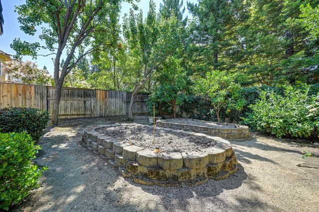 9013 Cedar Ridge Dr, Granite Bay, CA 95746