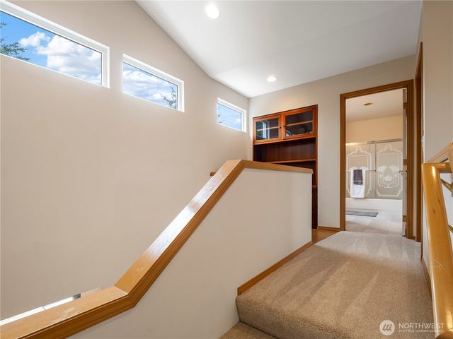 9766 Ebbtide Lane NW, Silverdale, WA 98383